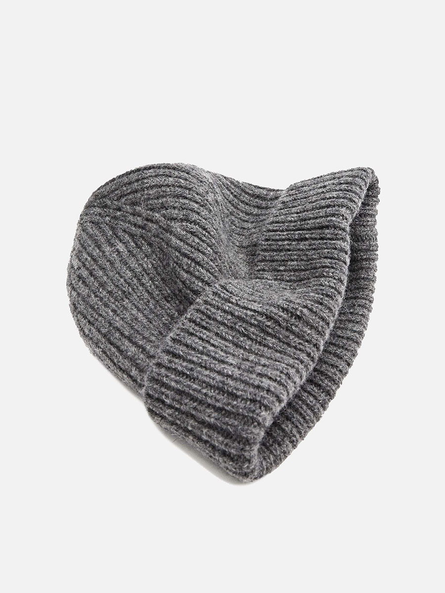 Basic beanie hat