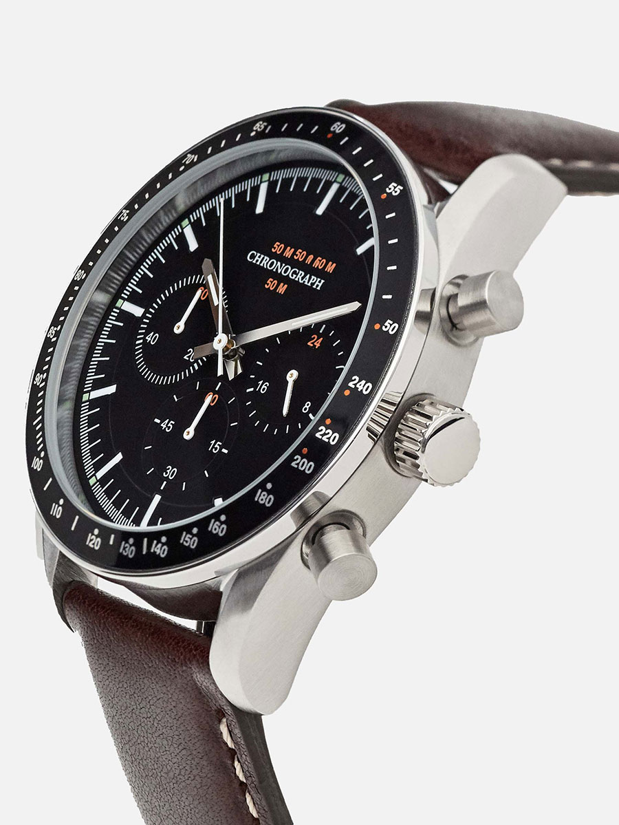 Chonograph Watch with leather belt