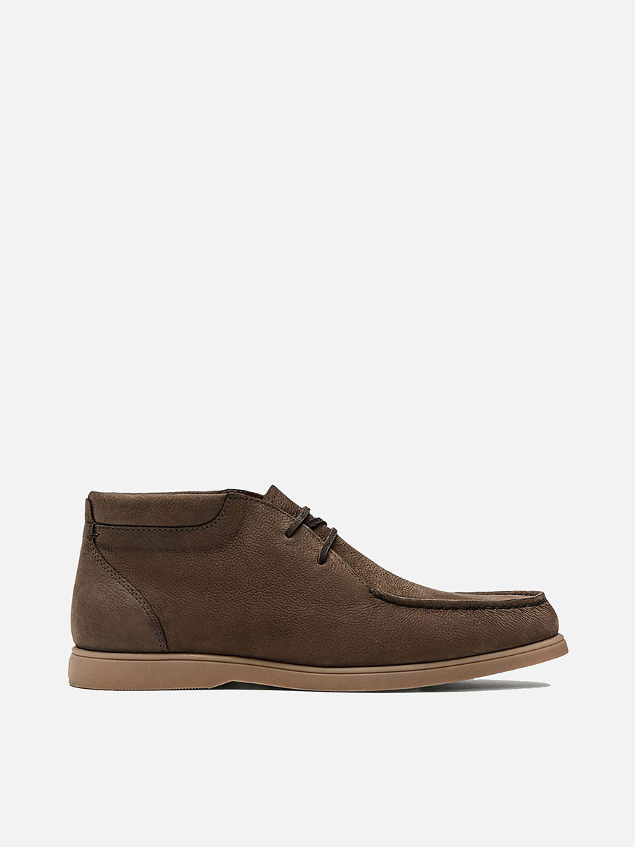 Brown nubuck leather hight-top deck shoes