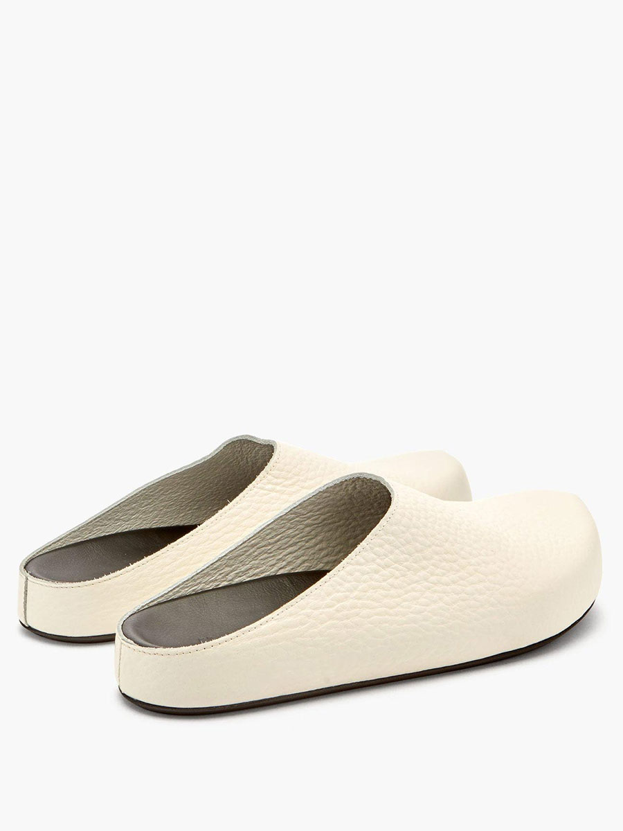 Grained-leather slipper shoes