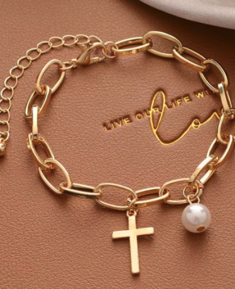 Womens Oval Link Bracelet With Cross Charm and Faux Pearl