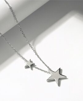 Tiny Star Necklace
